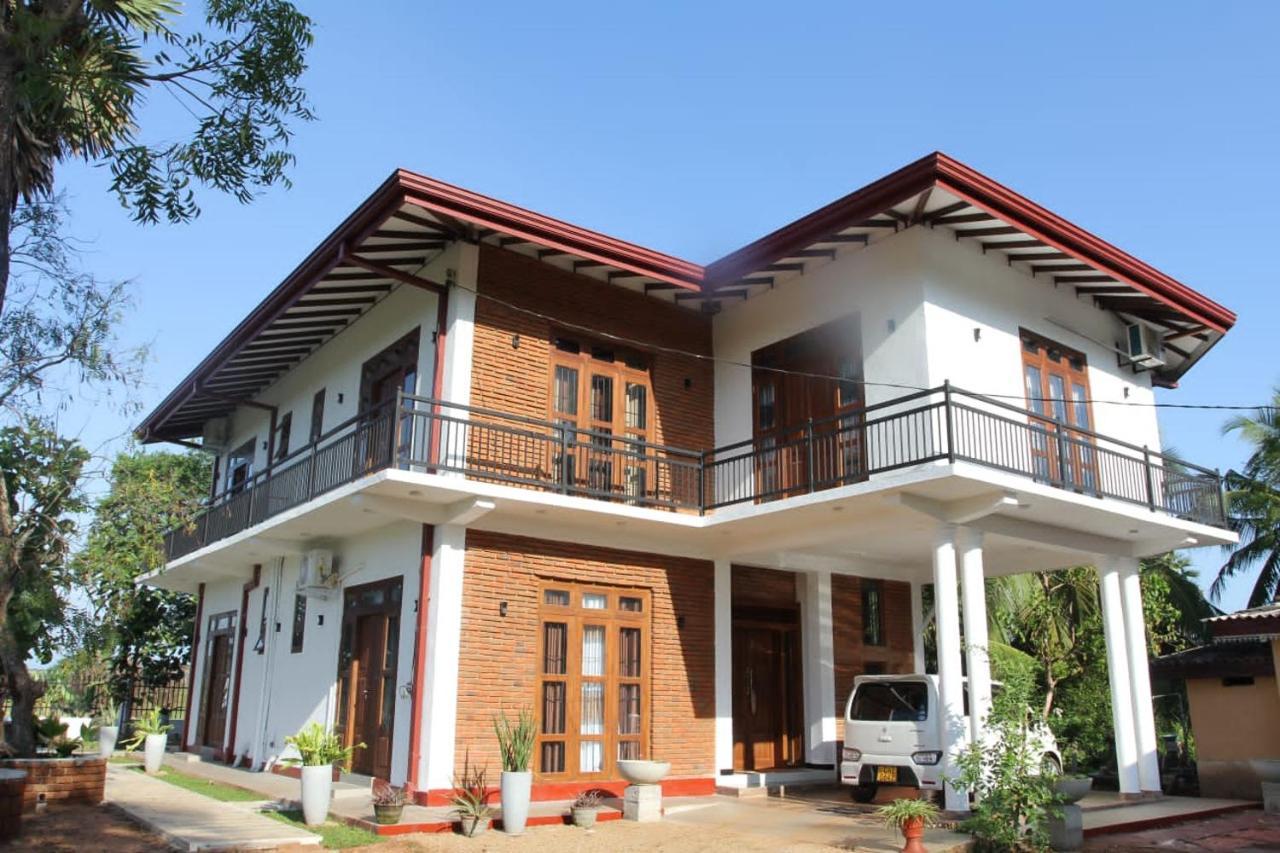 Green Shield Resort Anuradhapura Exterior photo