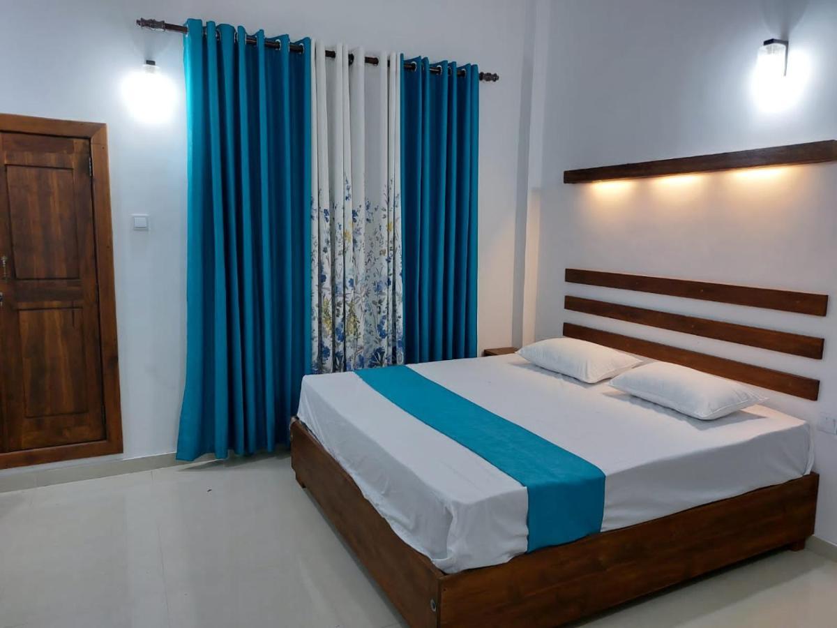 Green Shield Resort Anuradhapura Room photo