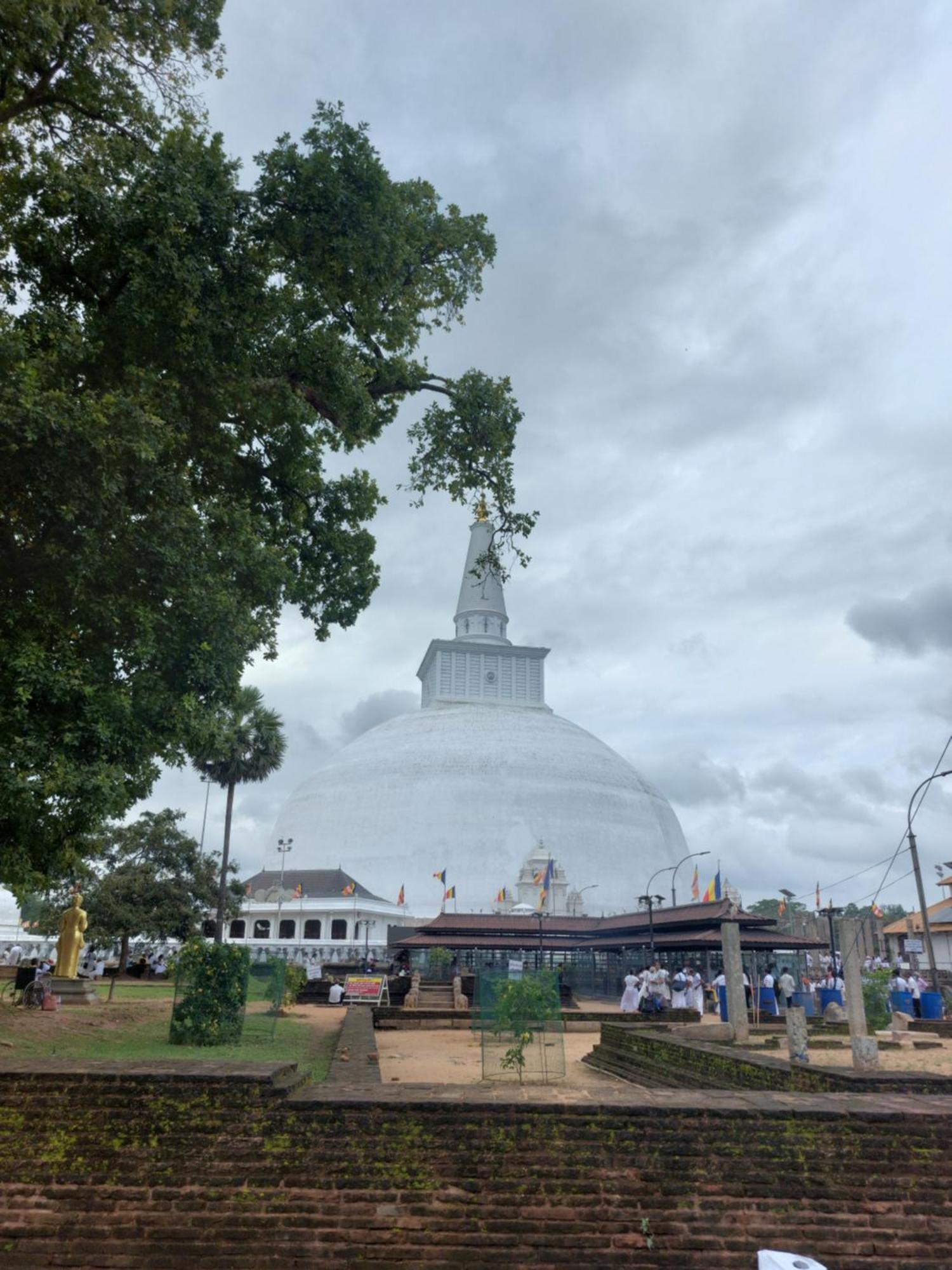 Green Shield Resort Anuradhapura Exterior photo